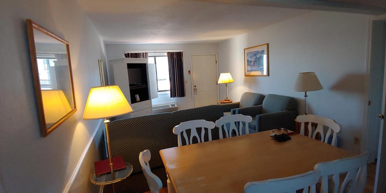 Sunrise Beach Motel Mackinaw City Exteriér fotografie